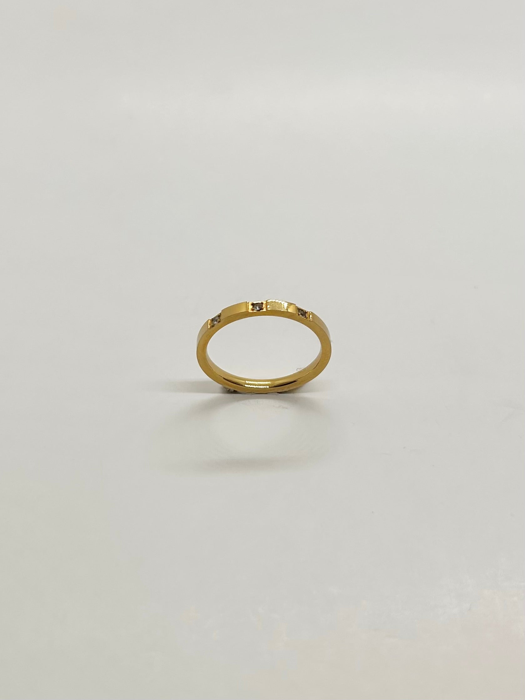Dainty ring