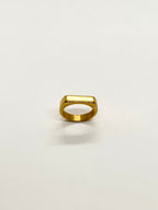 Signet ring